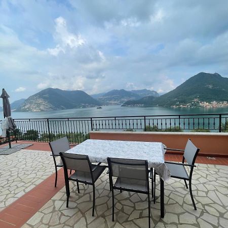 Appartamento Vista Lago D'Iseo スルツァーノ エクステリア 写真